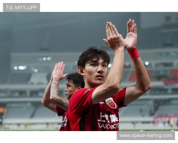 王燊超称本赛季上海海港全队空前重视防守彰显夺冠决心 王燊超称本赛季上海海港全队空前重视防守彰显夺冠决心