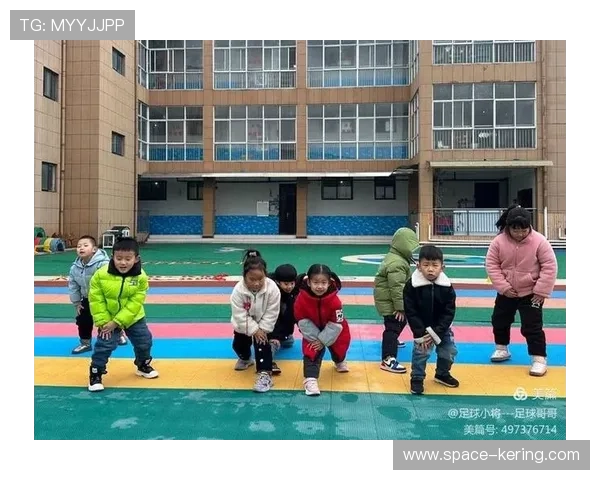 滑步车运动在低龄儿童中兴起 家长支持幼儿早期体育启蒙